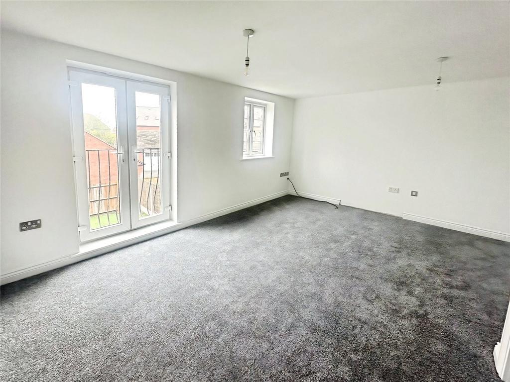 Lounge/Bedroom Four