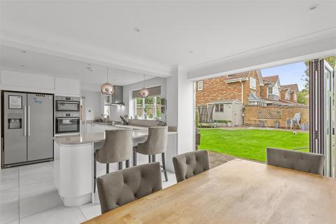 4 bedroom detached house for sale, Fair Ridge, High Wycombe HP11