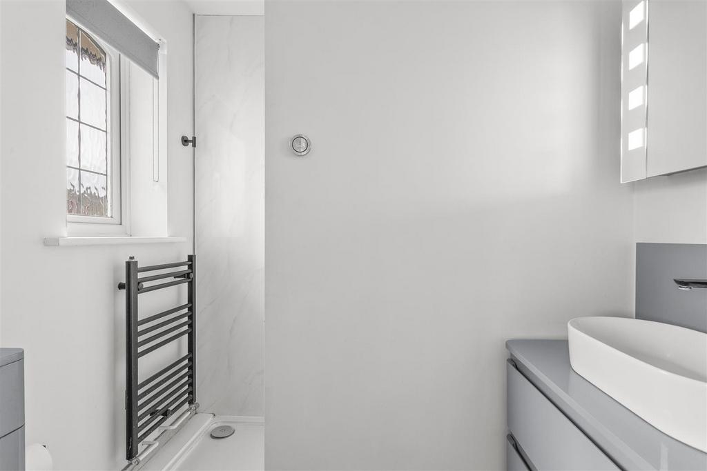 Guest cloak room