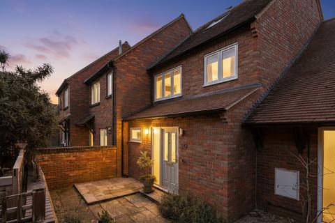 Rooks Lane, Oxfordshire OX9