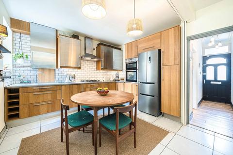 2 bedroom flat for sale, Alberta Street, London SE17