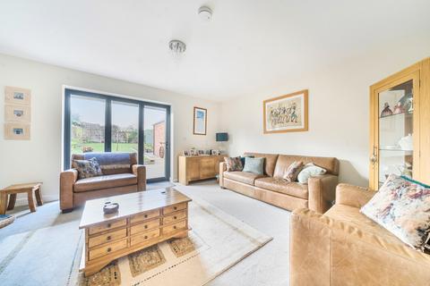 3 bedroom semi-detached house for sale, Cranwell, Sleaford, Lincolnshire, NG34
