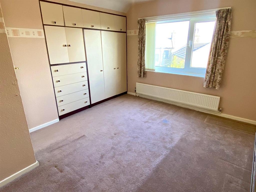 Bedroom first floor.jpg