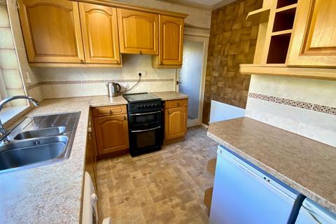 3 bedroom detached house for sale, Sherwood Drive, Netherton, Huddersfield