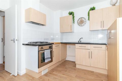 2 bedroom apartment for sale, Portland Road, Worthing