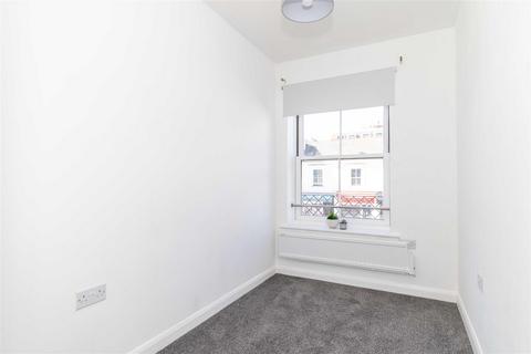 2 bedroom apartment for sale, Portland Road, Worthing