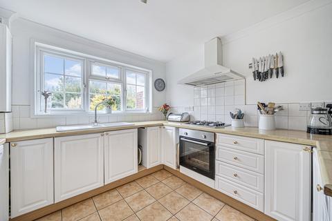 4 bedroom detached bungalow for sale, Allenstyle Drive, Barnstaple EX31