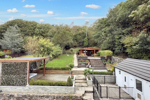 4 bedroom detached house for sale, Leicester Road, Whitwick, LE67