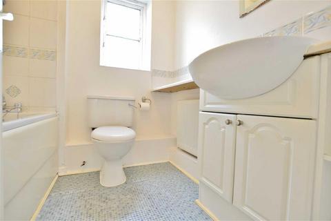 undefined, Cobham Close, Cippenham