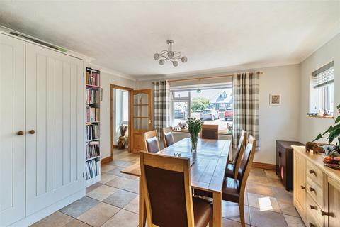 undefined, Beach Road, Burton Bradstock, Bridport