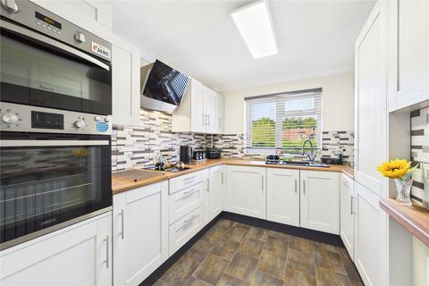 2 bedroom apartment for sale, Basingstoke Road, Riseley, Reading, Berkshire, RG7