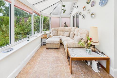 undefined, Highfield, Chalfont St. Giles, Buckinghamshire, HP8