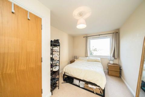 1 bedroom flat for sale, Effra Parade, London SW2