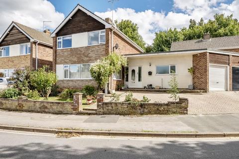 Shaw,  Newbury,  RG14