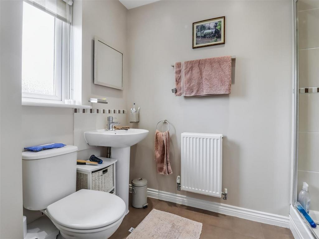 Ensuite two