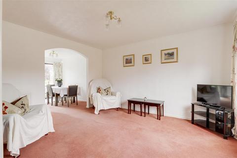 undefined, Courtney Close, Wollaton NG8