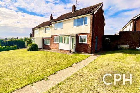 3 bedroom semi-detached house for sale, Pindar Road, Eastfield, YO11