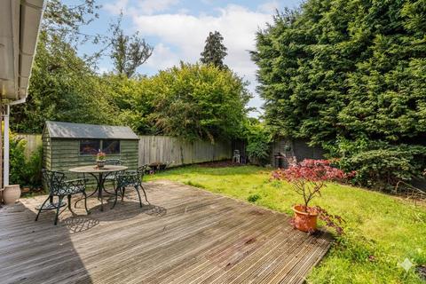 2 bedroom detached house for sale, Barnmead, Haywards Heath