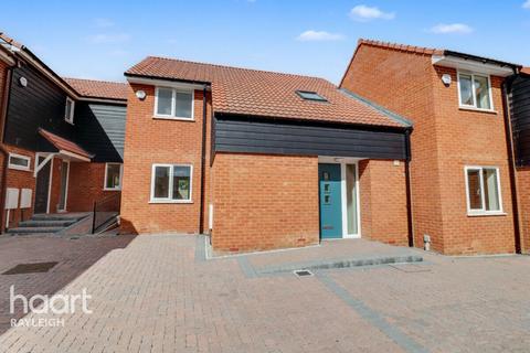 Fairview Crescent, Rayleigh