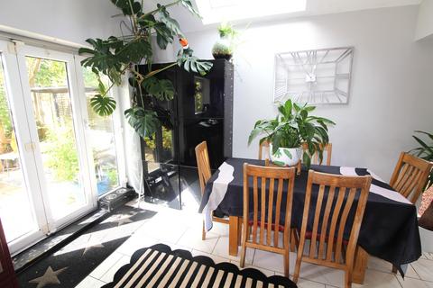 undefined, Orchard Way, Kingham OX7