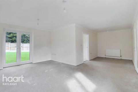 undefined, Fairview Crescent, Rayleigh
