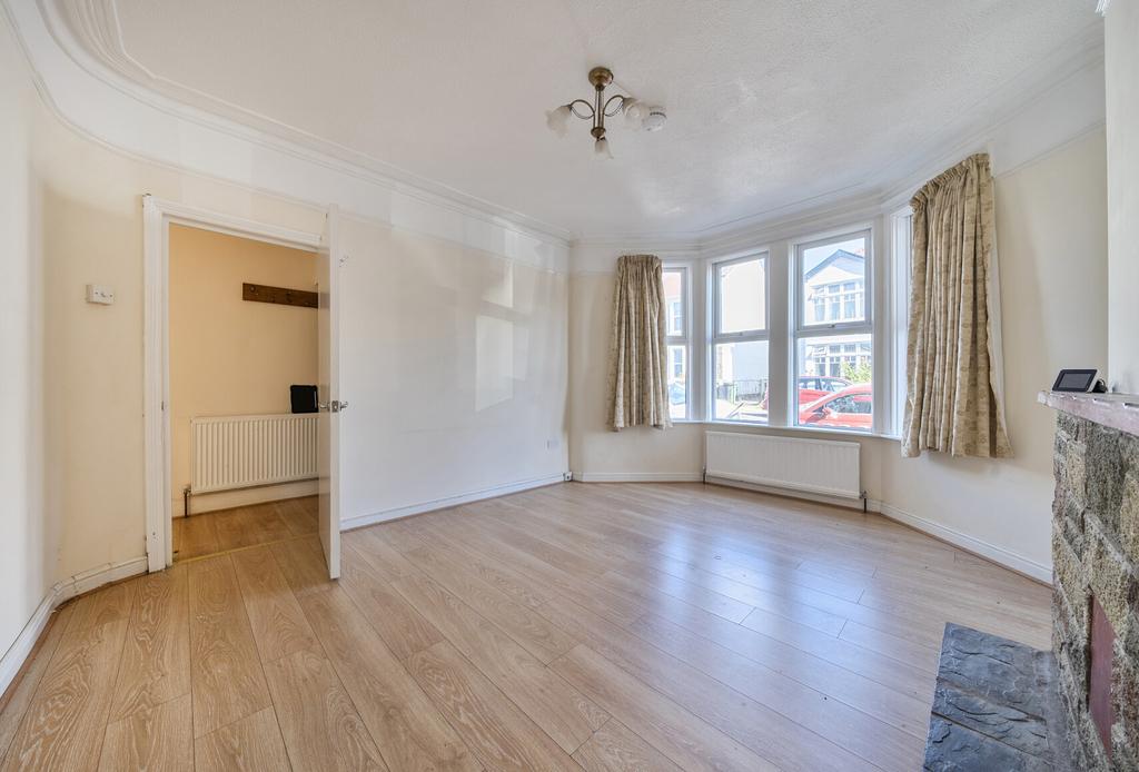 1346096-9-68bf03b...