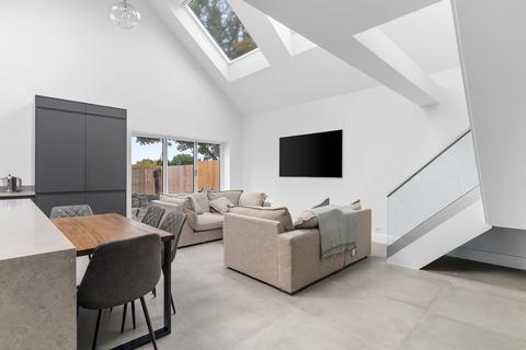 3 bedroom detached house for sale, Elfleda Road, Cambridge, CB5