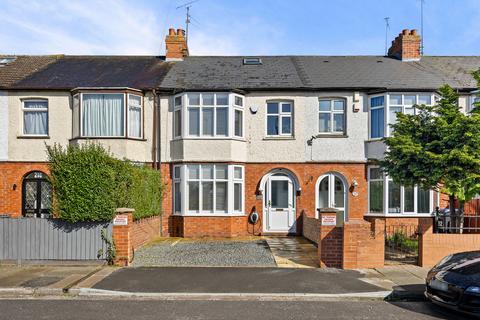 4 bedroom terraced house for sale, Beech Avenue, Northampton, NN3