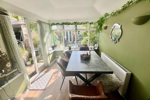 3 bedroom semi-detached house for sale, Trinity Road, Milton Keynes