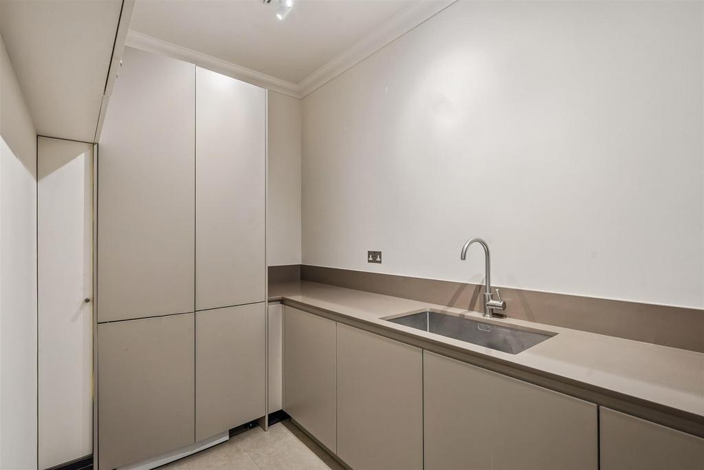 WS204210-09.jpg