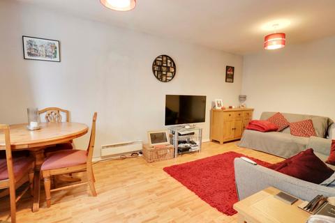 71 The Meadows, Sawbridgeworth, CM21 9RA