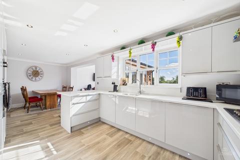 undefined, Huntsman Close, North Lincolnshire DN19