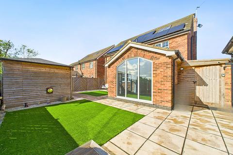 undefined, Huntsman Close, North Lincolnshire DN19