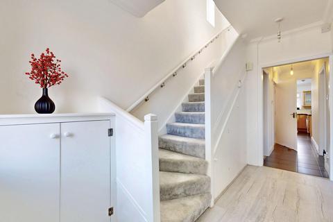 undefined, East Lane, Wembley HA9