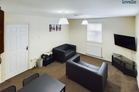 4 bedroom terraced house for sale, Newland Street West, Lincoln, LN1