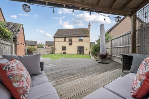 undefined, Harrison Close, Reading RG10