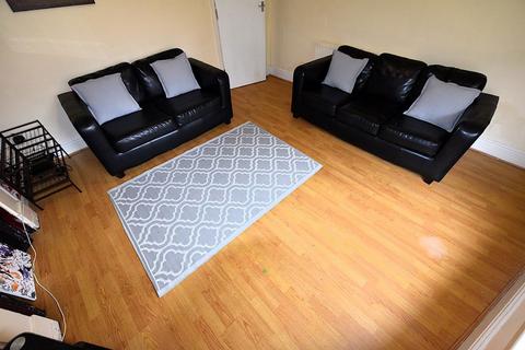 4 bedroom house to rent, 29 Thornville Street