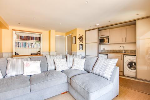 4 bedroom detached house for sale, Bridge Street, Christchurch, BH23