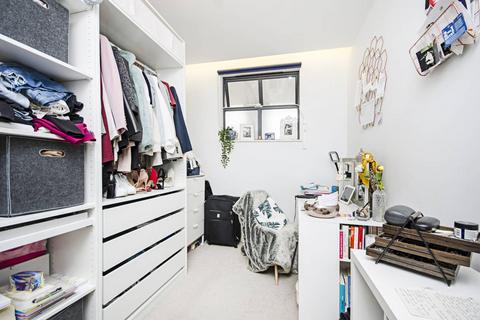 undefined, Chatham Place, Hackney, London, E9