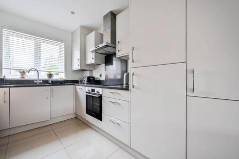 undefined, Victoria Mews, GU4, Chilworth, GUILDFORD, GU4