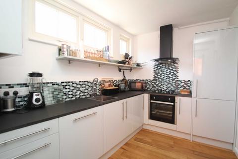 18a Old Park Hill, Bristol, BS2 8BB