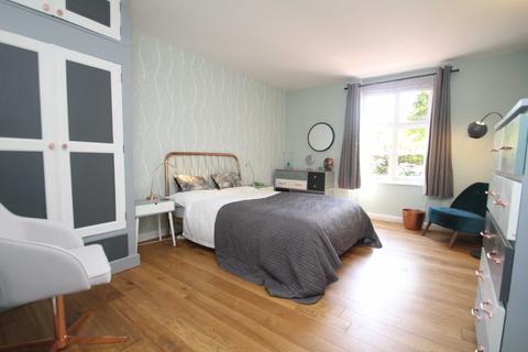 18a Old Park Hill, Bristol, BS2 8BB