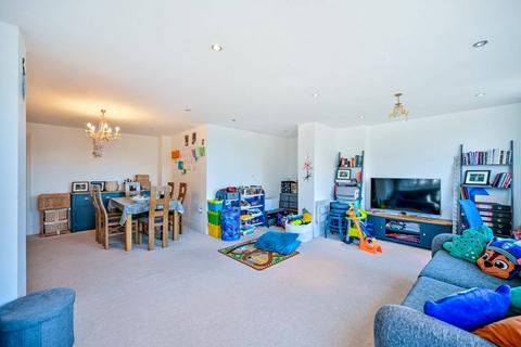 undefined, Seven Kings Way, Kingston, Kingston upon Thames, KT2