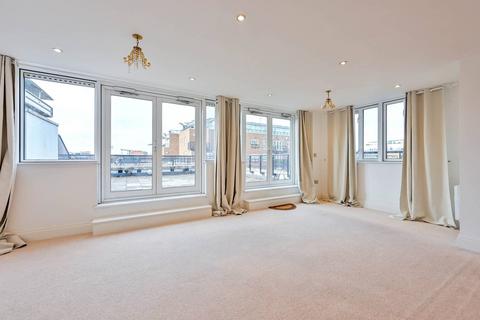 undefined, Seven Kings Way, Kingston, Kingston upon Thames, KT2