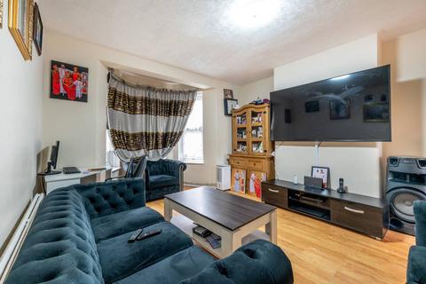 Stamford Hill, Stoke Newington, London, N16