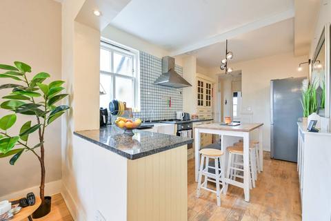 2 bedroom flat for sale, Old Kent Road, Bermondsey, London, SE1