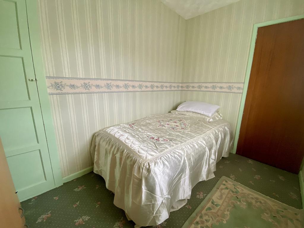 Bed 3south