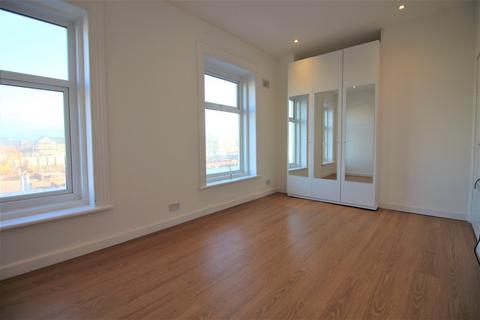 1 bedroom terraced house to rent, Tyldesley Road, Blackpool, FY1