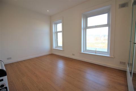 1 bedroom terraced house to rent, Tyldesley Road, Blackpool, FY1