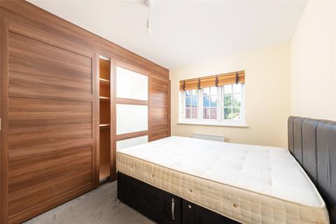 4 Greenell Close, Deanshanger, Milton Keynes, MK19 6UX